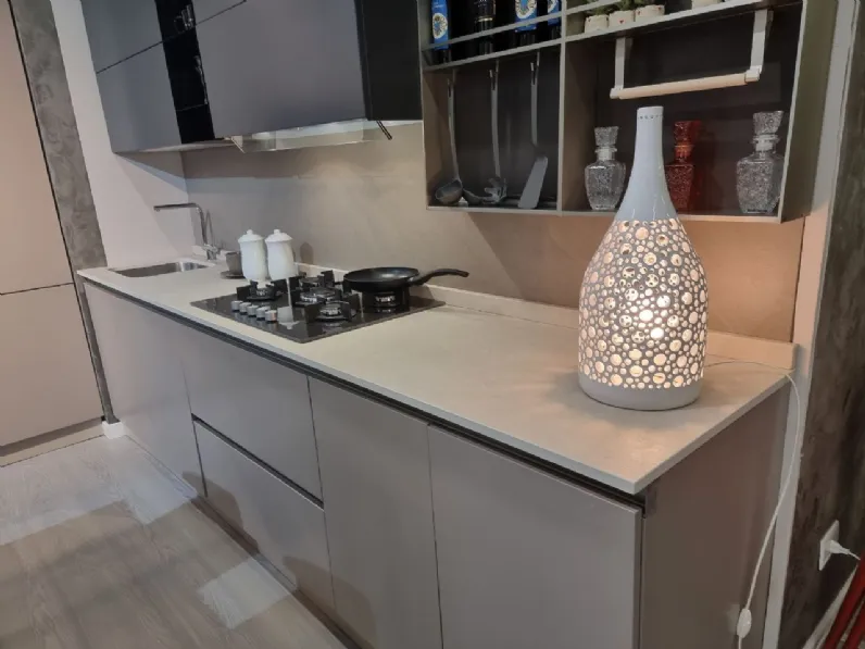 Cucina a prezzo ribassato lineare moderna Meeting pop Mobilturi
