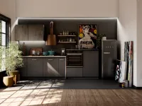 Cucina Cucina industrial con paino legno e ante effetto iron steel con colonne   di Outlet etnico in Offerta Outlet -46%