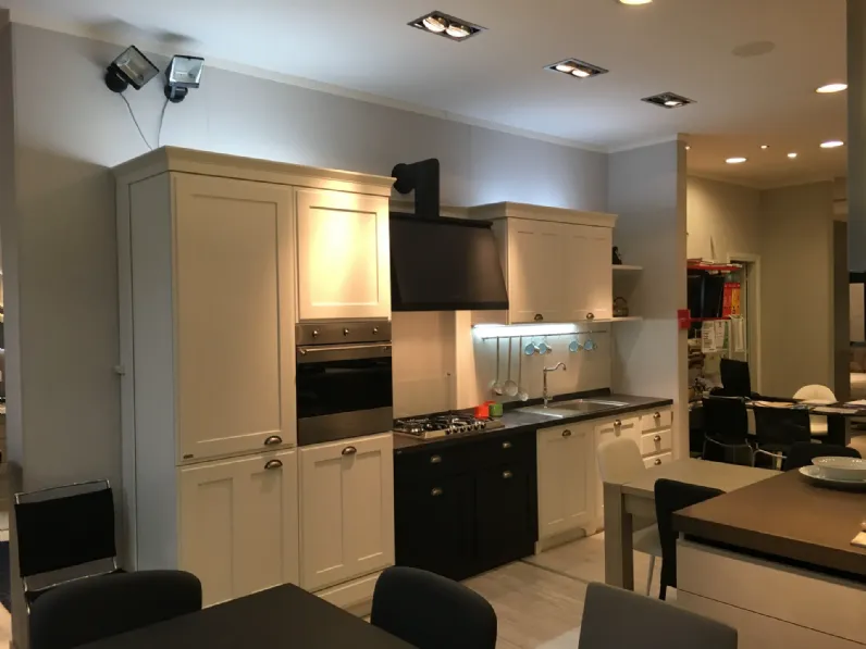 Cucina modello Favilla Scavolini PREZZO SCONTATO 27%