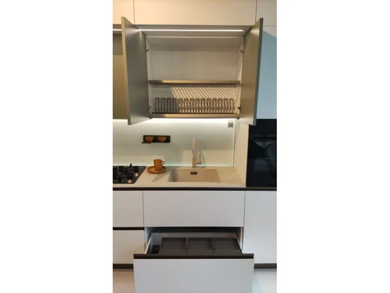 Cucina Infinity lineare Stosa con un ribasso imperdibile