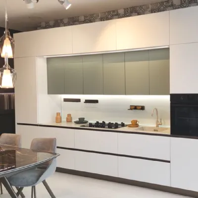 Cucina Infinity lineare Stosa con un ribasso imperdibile
