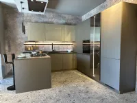 Cucina moderna con penisola Lumina Scavolini a prezzo scontato