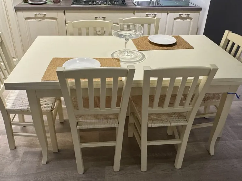 Cucina magnolia classica ad angolo Olimpia Mobilturi a soli 8200 Euro