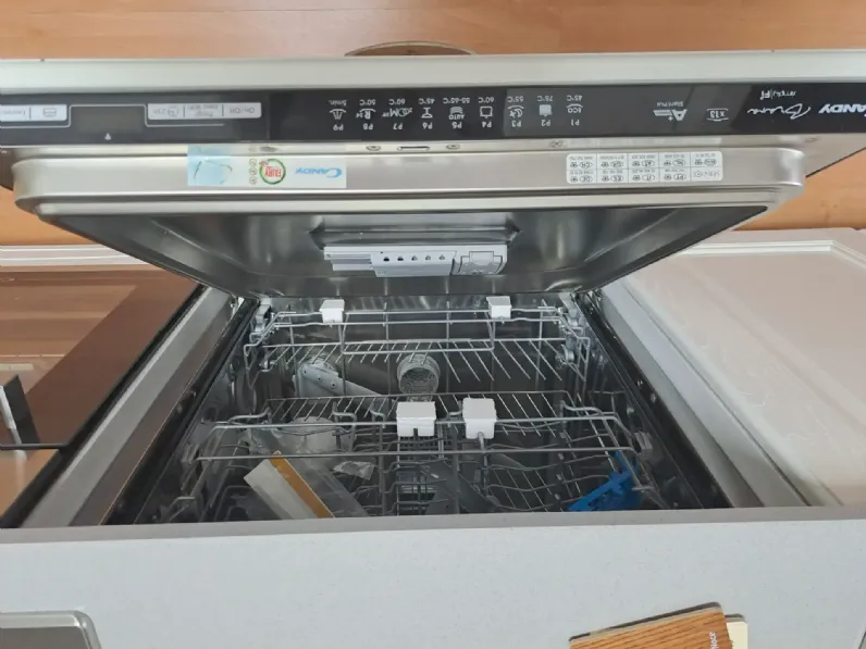 Cucina Bea marte classica magnolia Net cucine lineare scontata 30%