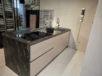 Cucina Laser tedesca con isola Artigianale con un ribasso imperdibile