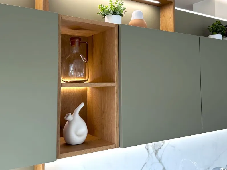 Cucina altri colori moderna con penisola Veneta cucine Milano a soli 15400