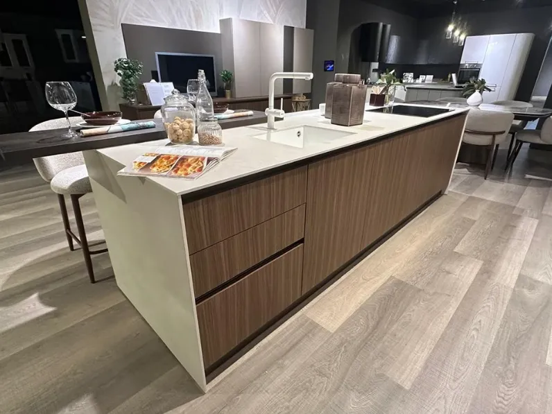 Cucina noce moderna con isola Nevada Mobilturi a soli 16400 Euro
