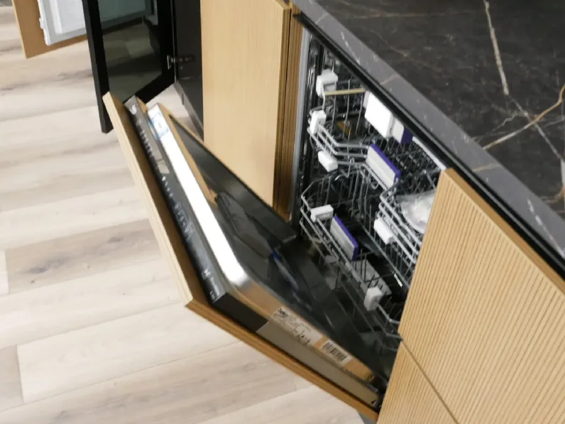 Cucina Pop moderna grigia Mobilturi lineare scontata 60%