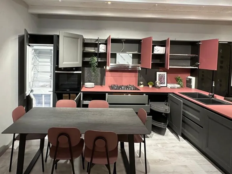 Cucina La casa moderna con penisola antracite in melaminico Ada