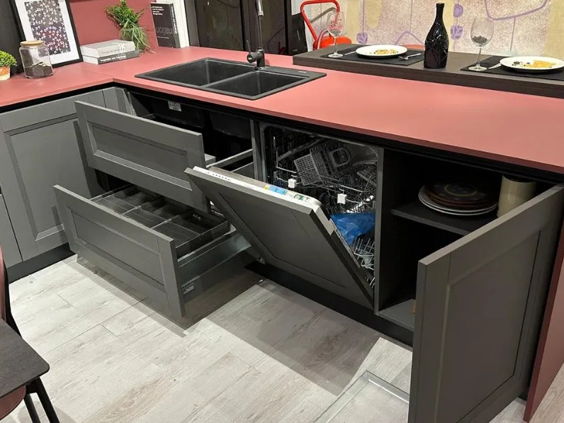 Cucina La casa moderna con penisola antracite in melaminico Ada