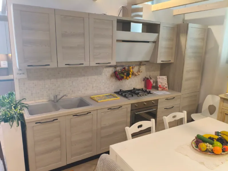 Cucina lineare moderna rovere chiaro Arredo3 Cucina frame a soli 4500 Euro