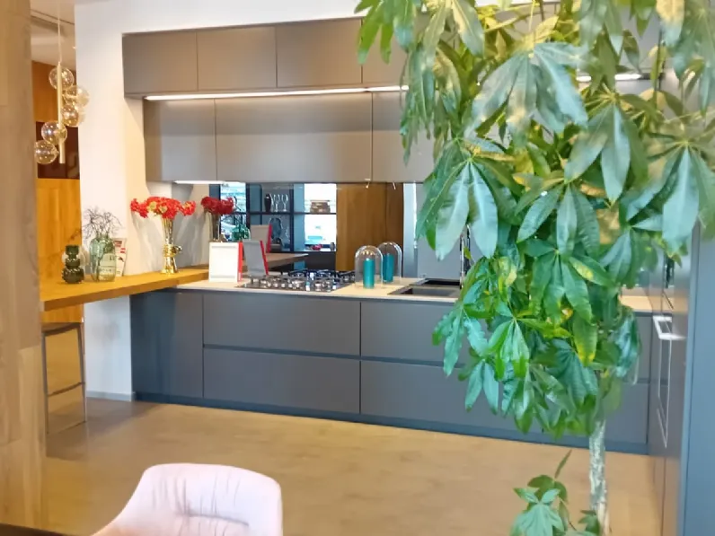 Cucina a PREZZI OUTLET in laccata opaco Scavolini -50%