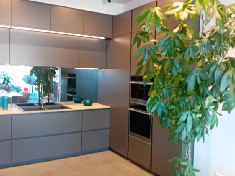 Cucina a PREZZI OUTLET in laccata opaco Scavolini -50%