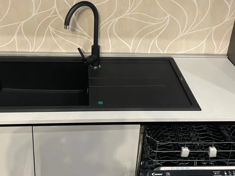 Cucina con penisola moderna grigio Net cucine Delizia a soli 8700