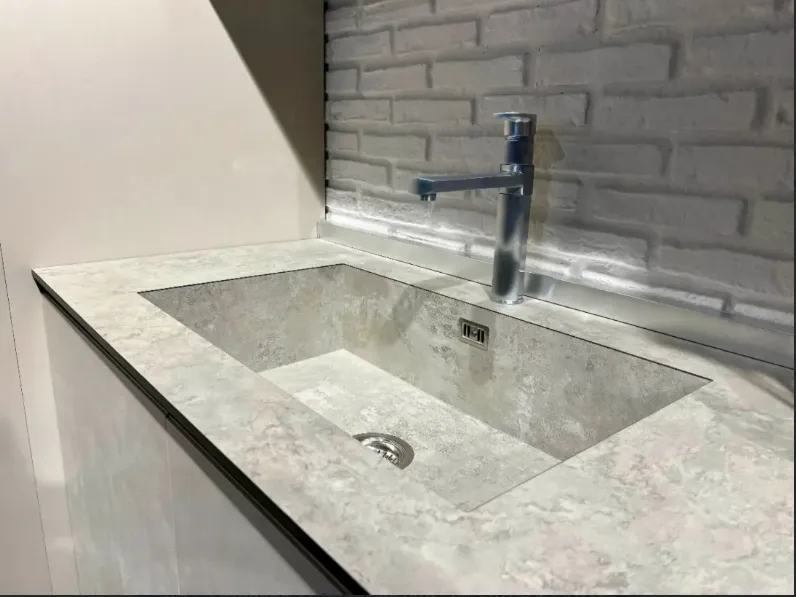 Cucina ad angolo in hpl a prezzo scontato 61%