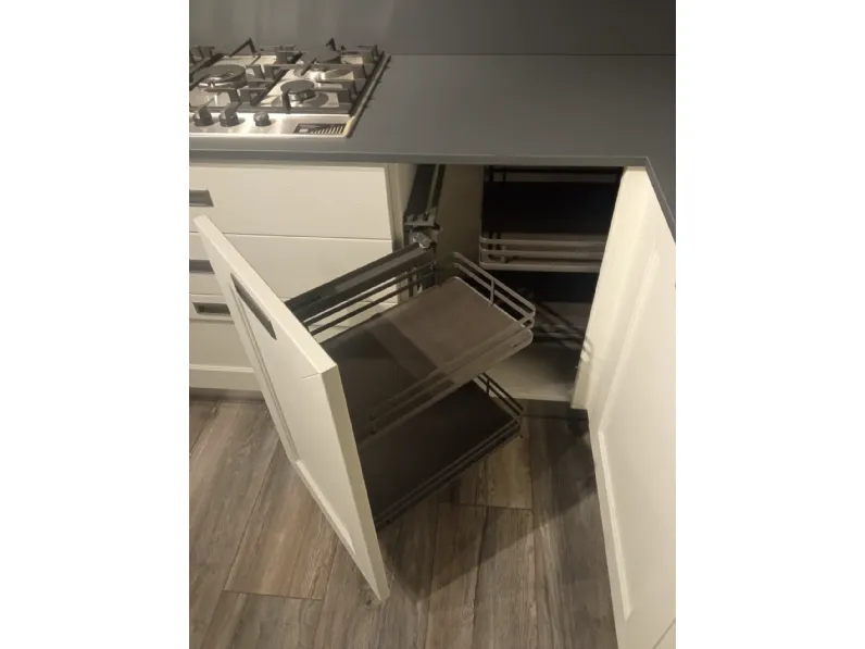 Cucina design ad angolo Loft wood laccata Arrex-2 a prezzo ribassato