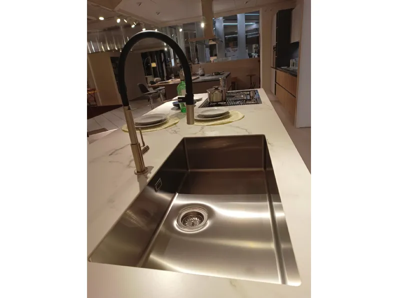 Cucina moderna con penisola Mènta Binova a prezzo scontato