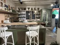 Cucina altri colori industriale con penisola Panam  Marchi cucine scontata