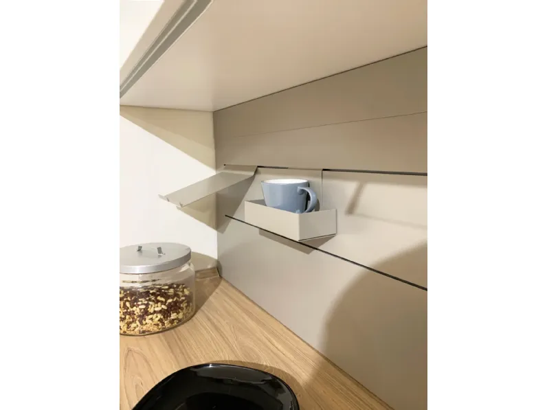 Cucina ad angolo in laccata opaco rovere chiaro Pura a prezzo scontato