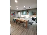 Cucina altri colori moderna con isola Regola Scavolini in Offerta Outlet
