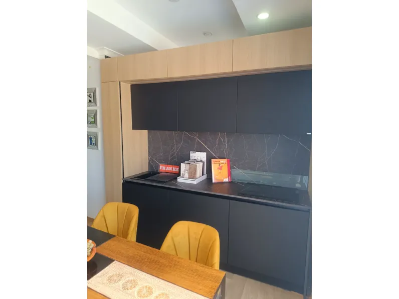 Cucina Scavolini design lineare antracite in laccata opaco Regola