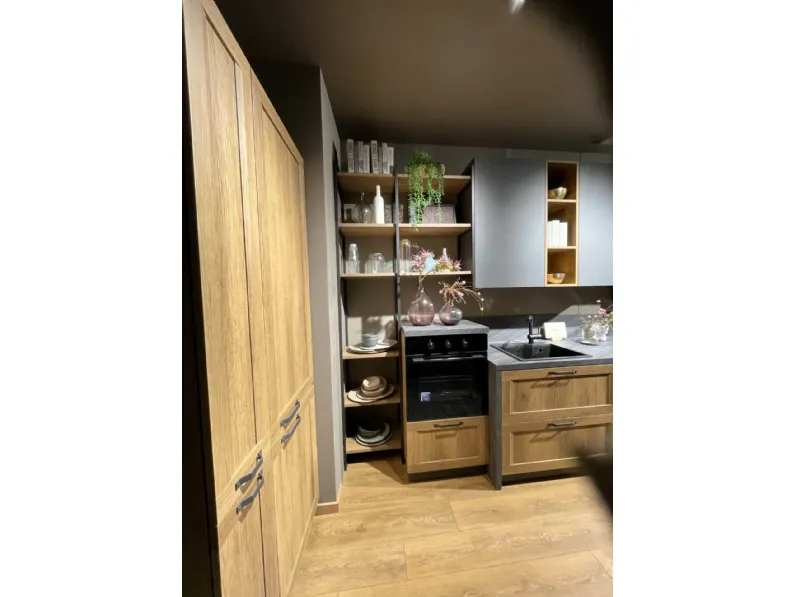 Cucina Scavolini industriale lineare rovere chiaro in laminato materico Sax