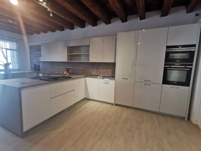 Cucina modello Avenue Aster cucine PREZZO SCONTATO 72%