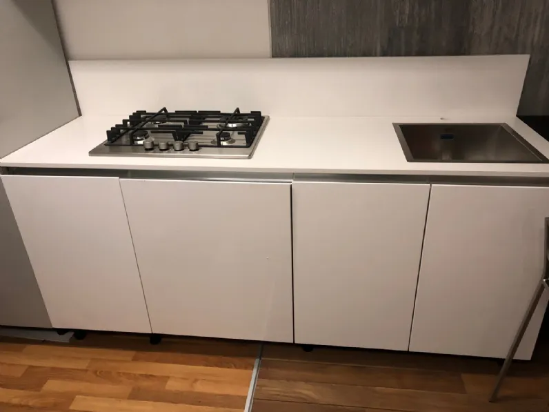 Cucina lineare Essebi Cucina polimerico lucido SCONTATA 31%