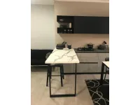 Cucina altri colori moderna con penisola Delinea Scavolini scontata