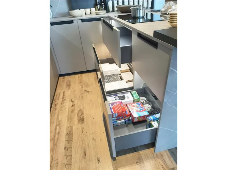 Cucina a PREZZI OUTLET in polimerico opaco Gentili group -50%