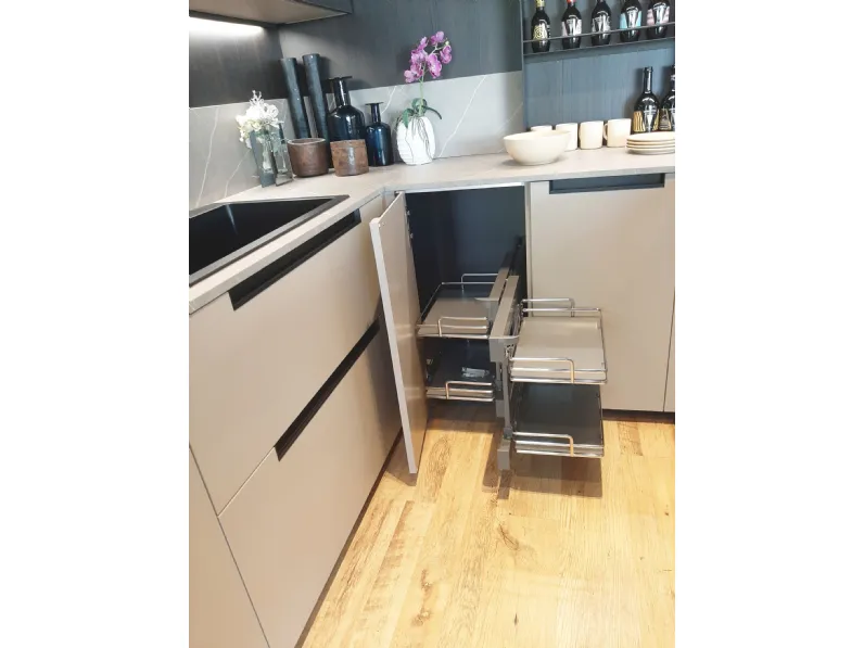 Cucina a PREZZI OUTLET in polimerico opaco Gentili group -50%
