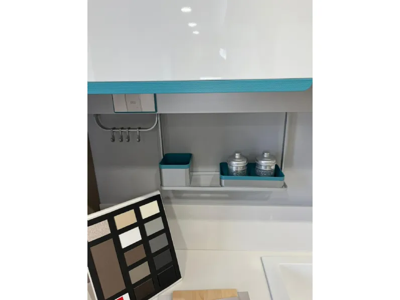 Cucina a PREZZI OUTLET in laccata lucido Scavolini -39%