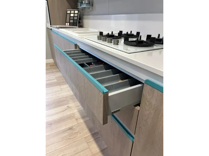 Cucina a PREZZI OUTLET in laccata lucido Scavolini -39%