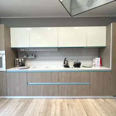 Cucina a PREZZI OUTLET in laccata lucido Scavolini -39%