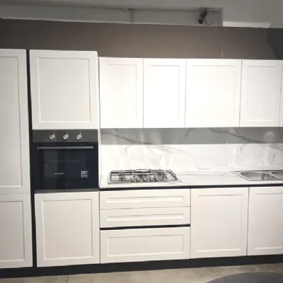 Cucina moderna lineare Dora Mobilturi a prezzo ribassato
