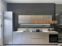 Cucina Scavolini moderna lineare grigio in vetro Mira