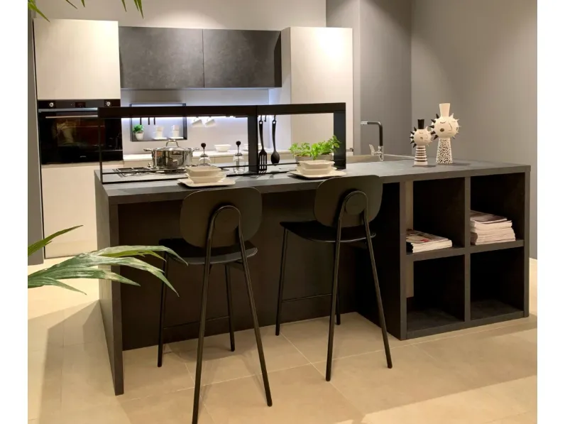 Cucina altri colori moderna con isola Scavolini Motus a soli 12000