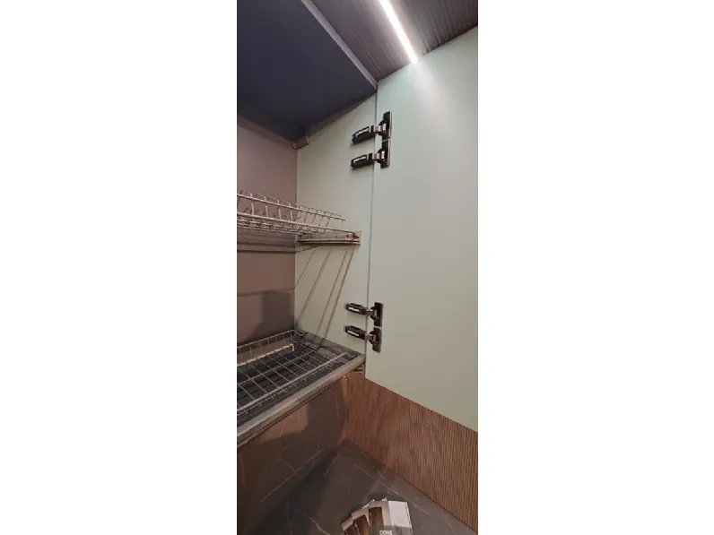 Cucina lineare Moretti compact Myriad SCONTATA 38%