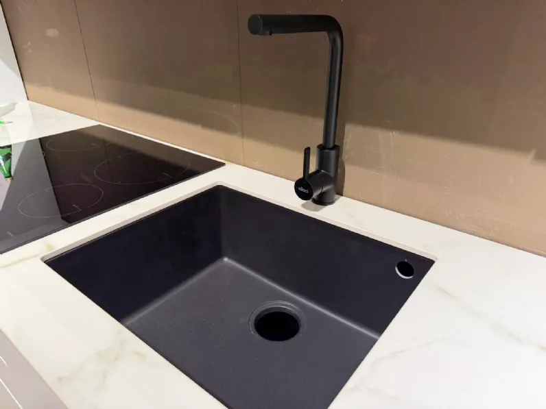 Cucina a prezzo ribassato lineare moderna Newkelly Mobilturi