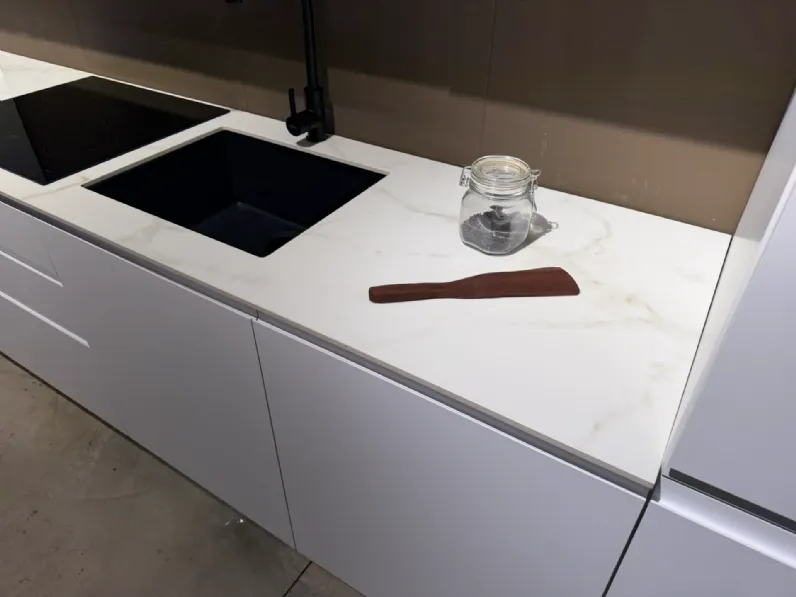 Cucina a prezzo ribassato lineare moderna Newkelly Mobilturi