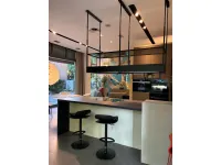 Cucina con isola in laccata opaco altri colori Novacucine mk1 con frontale dogato 463 a prezzo ribassato