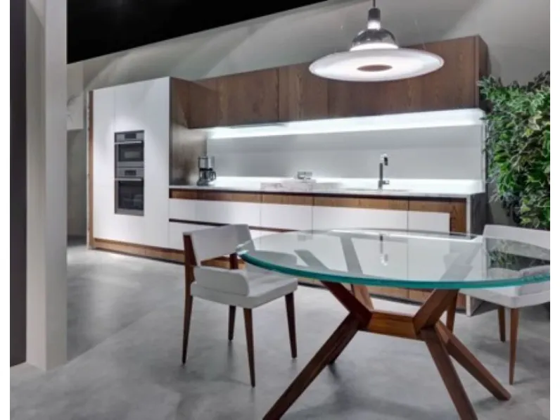 Cucina rovere chiaro design lineare Opera Tisettanta a soli 25000€