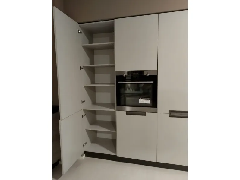 Cucina lineare moderna altri colori Arrex-2 Oriente a soli 9000 Euro