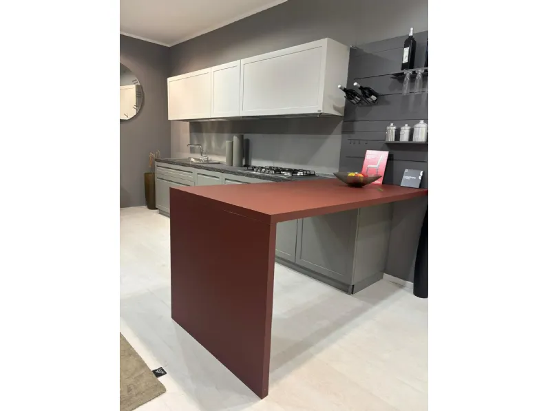 Cucina grigia moderna con penisola Carattere Scavolini a soli 12600 Euro