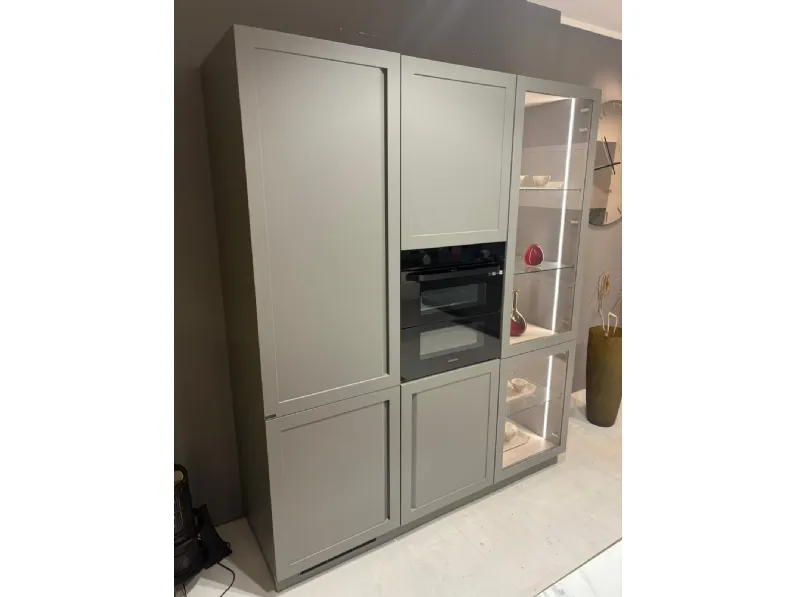 Cucina grigia moderna con penisola Carattere Scavolini a soli 12600 Euro