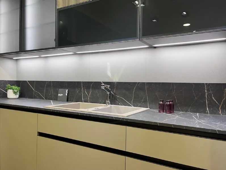 Cucina ad angolo Scavolini Delinea SCONTATA 18%