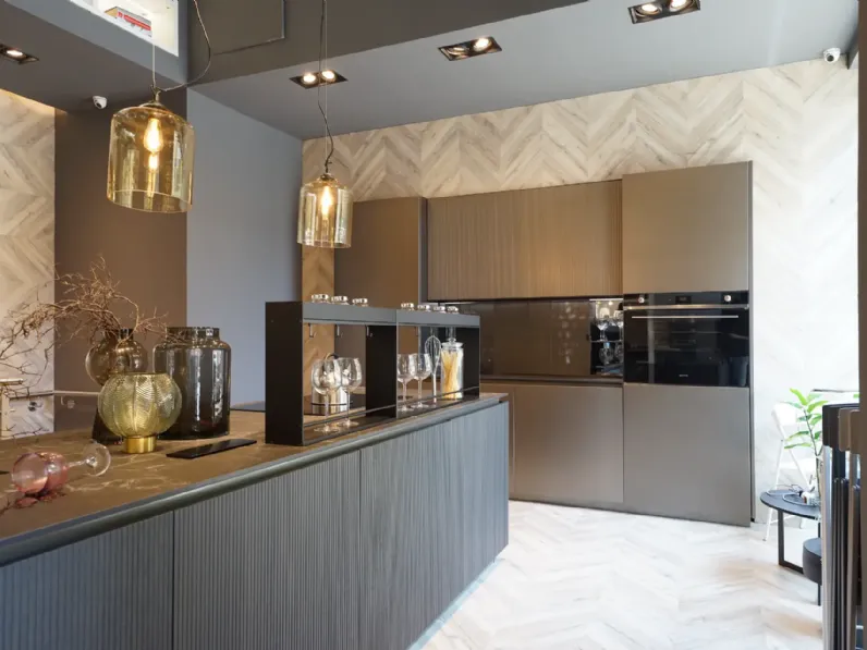 Cucina magnolia design ad isola Libra Scavolini a soli 17000€