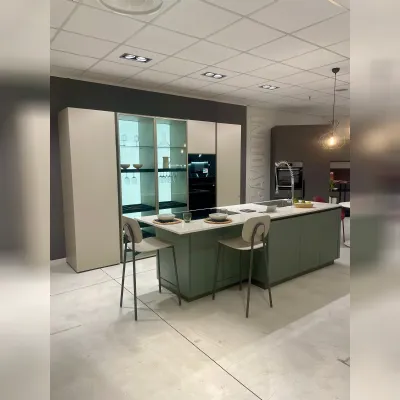 Cucina con isola design tortora Scavolini Regola a soli 21120 Euro