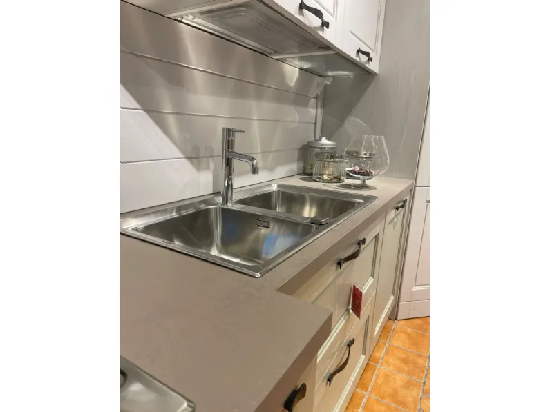 Cucina Cv 633 virginia  classica bianca Stosa ad angolo scontata 43%