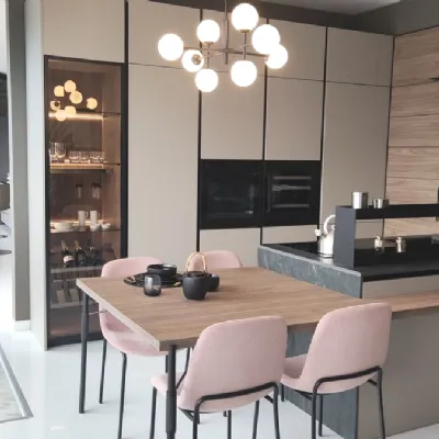 Cucina Stosa moderna con penisola tortora in laminato opaco Metropolis